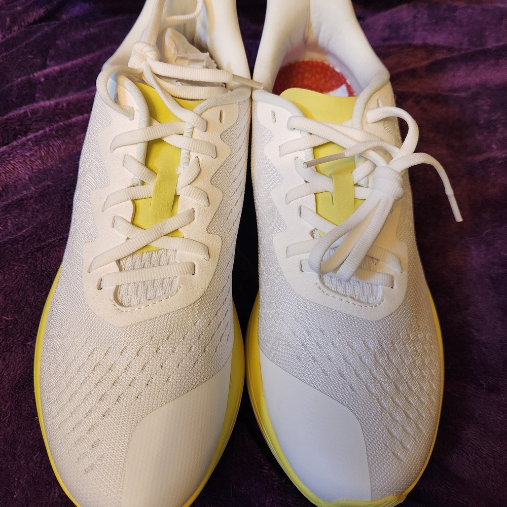 Lane-Eight White and Yellow Athletic Sneakers Size 8.5